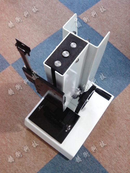 手動(dòng)立式測試臺(tái)圖片