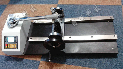 扭矩扳手檢定儀圖片