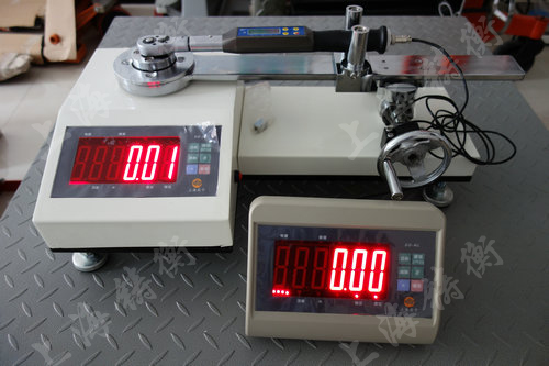 扭力扳手檢定儀圖片